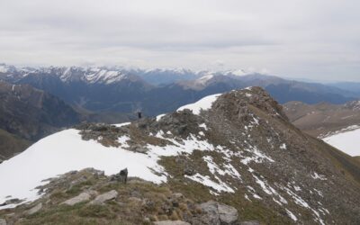 Pico Frontó (2575 m) – Pico de Menada (2484 m) depuis Aneto